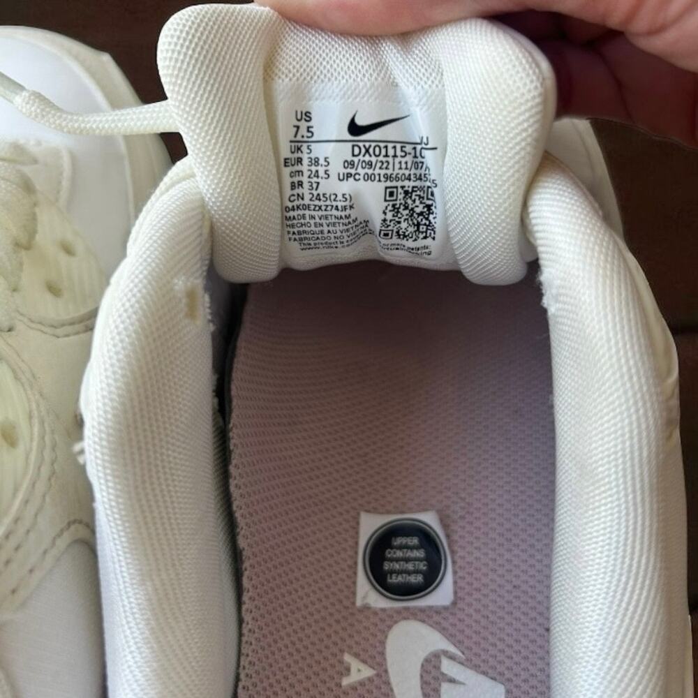 Nike Air Max - Picture 10 of 11